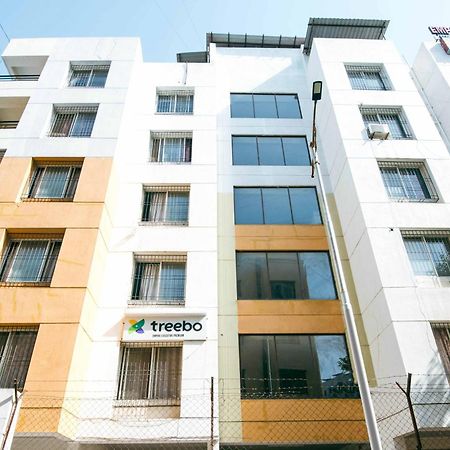 Hotel Treebo Empire Executive Premium, Hinjewadi à Hinjawadi Extérieur photo