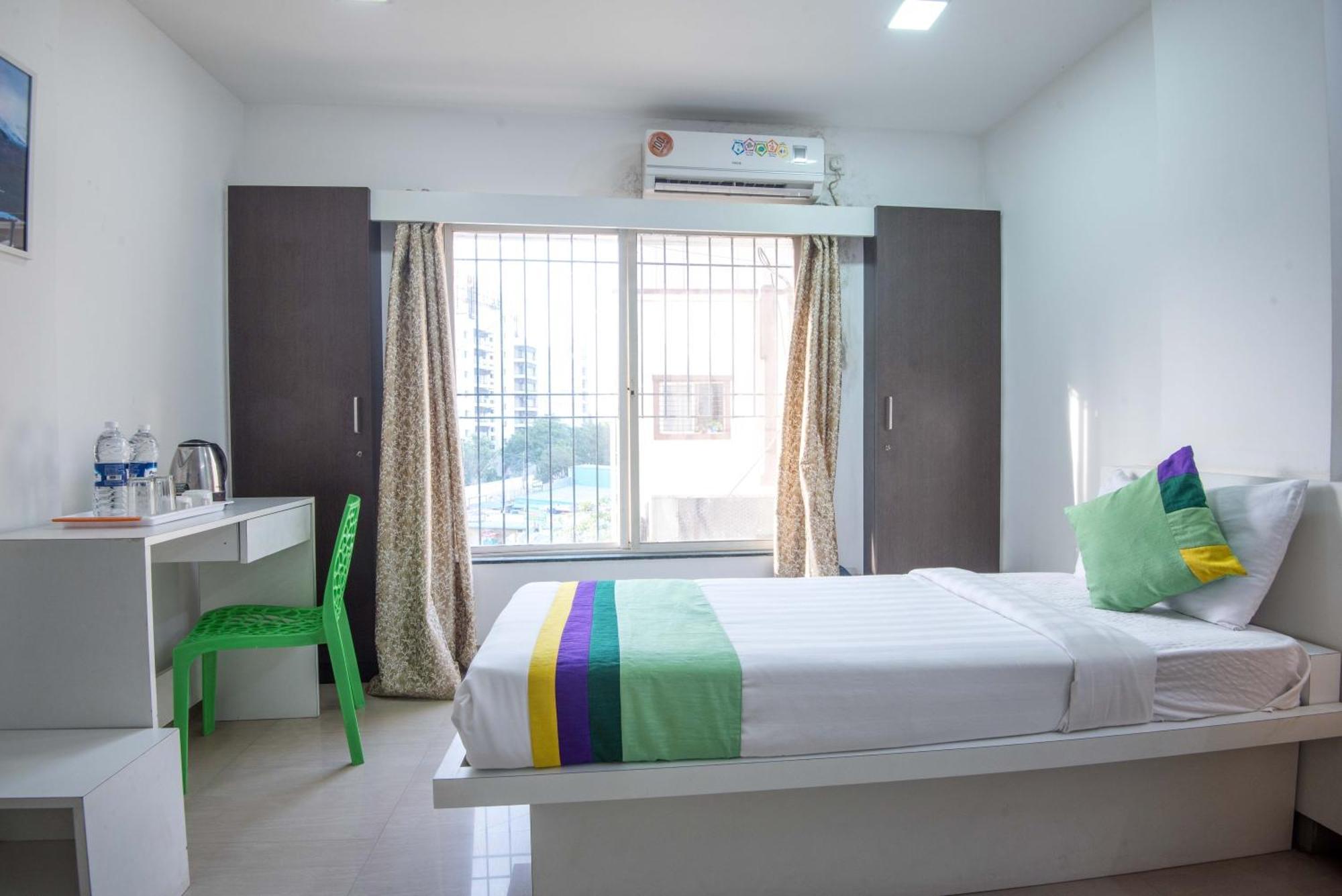 Hotel Treebo Empire Executive Premium, Hinjewadi à Hinjawadi Extérieur photo