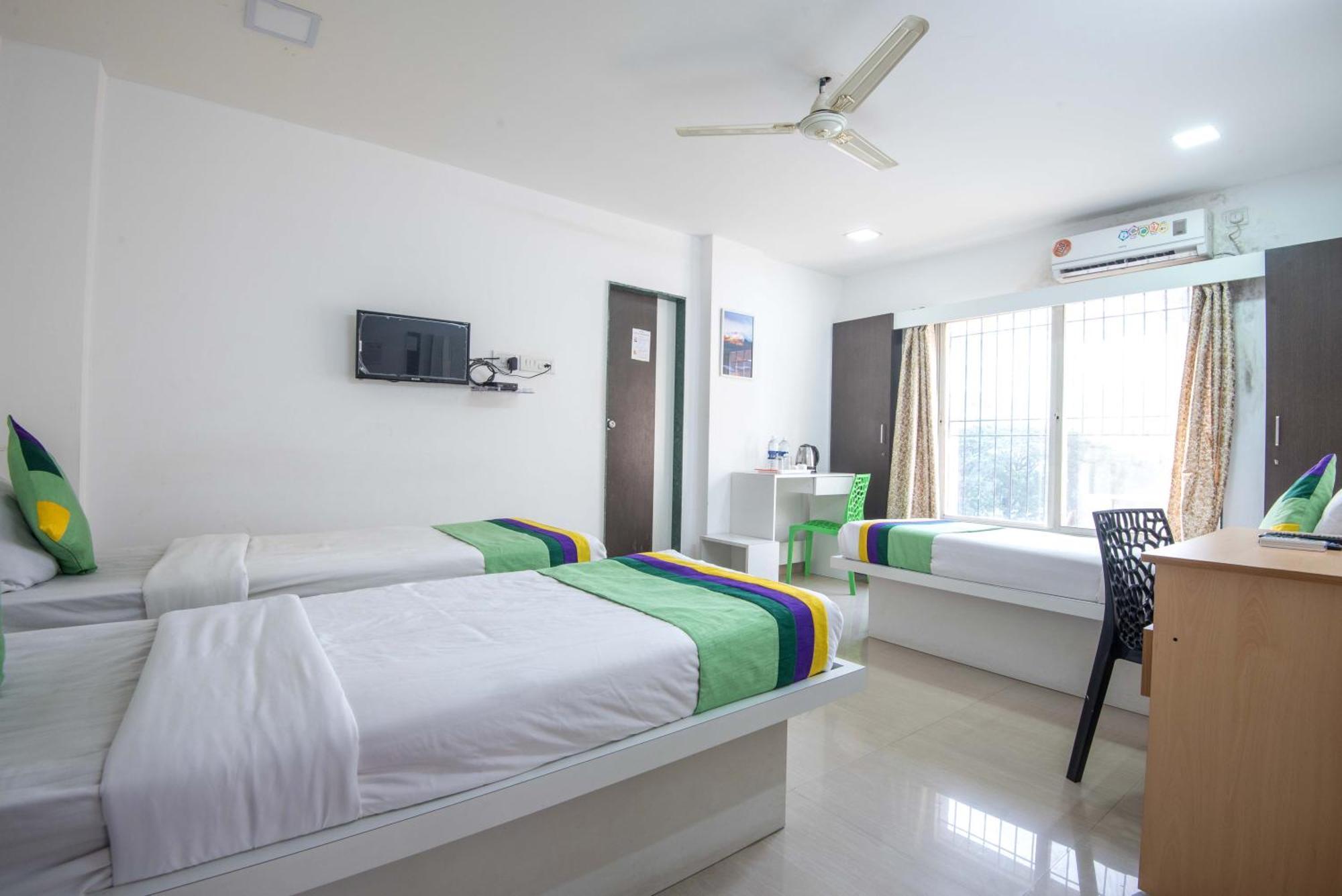 Hotel Treebo Empire Executive Premium, Hinjewadi à Hinjawadi Extérieur photo