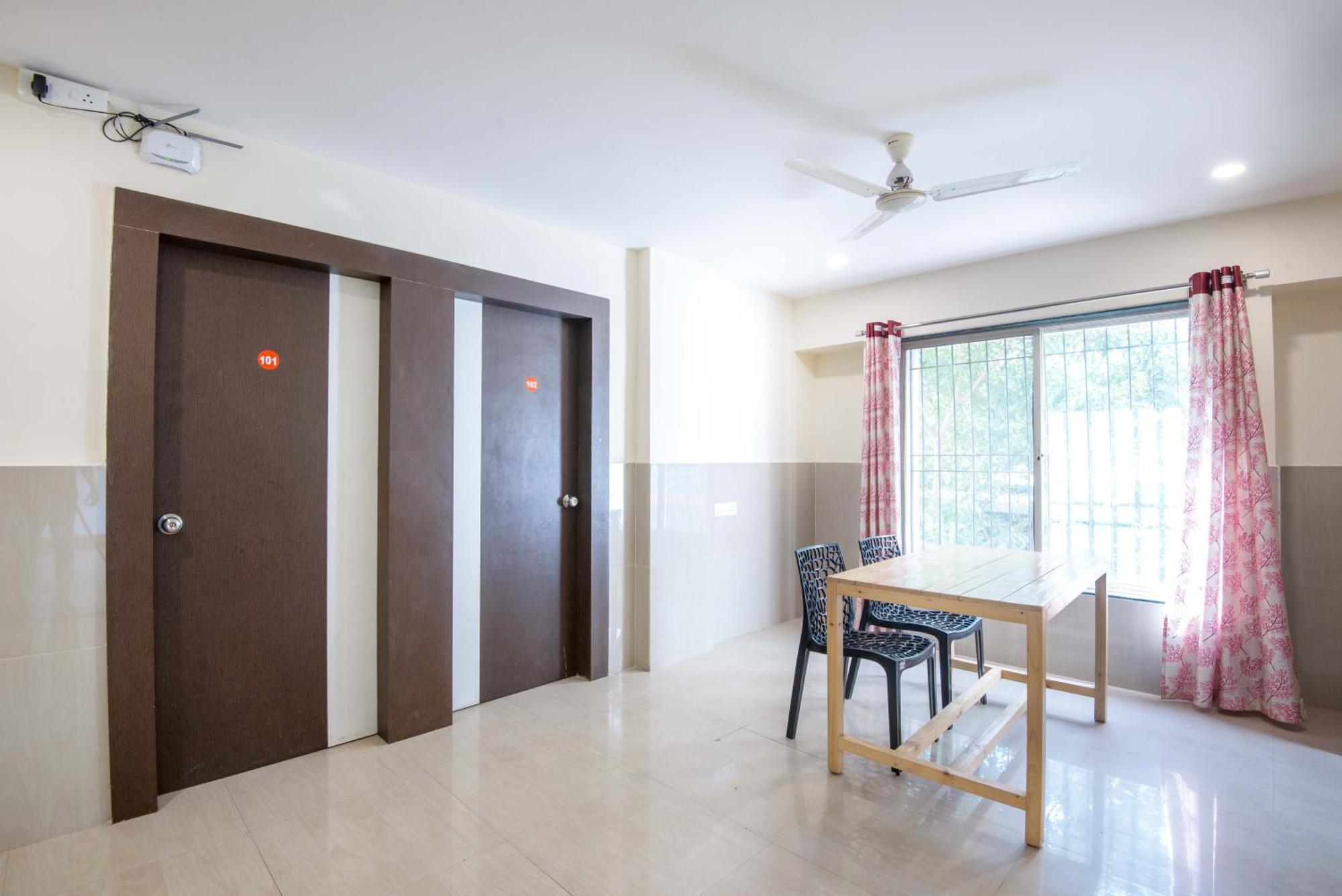 Hotel Treebo Empire Executive Premium, Hinjewadi à Hinjawadi Extérieur photo